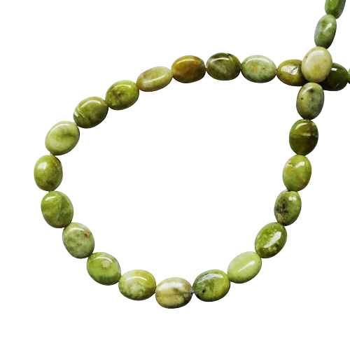 Olve Jade, oval, 8x10mm; per 40cm string