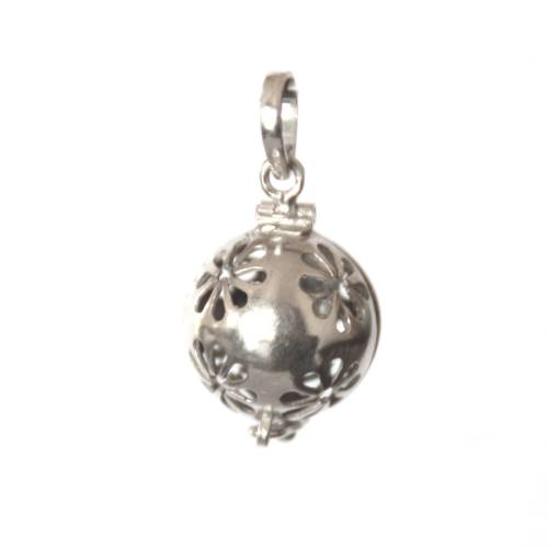 Silver pendant, 15mm, flower pattern, shiny; per pc