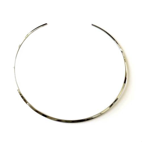 Stainless steel choker, flat, 3mm, high polished; per pc